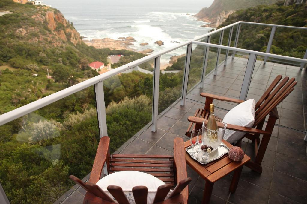 Headlands House Guest Lodge Книсна Екстериор снимка