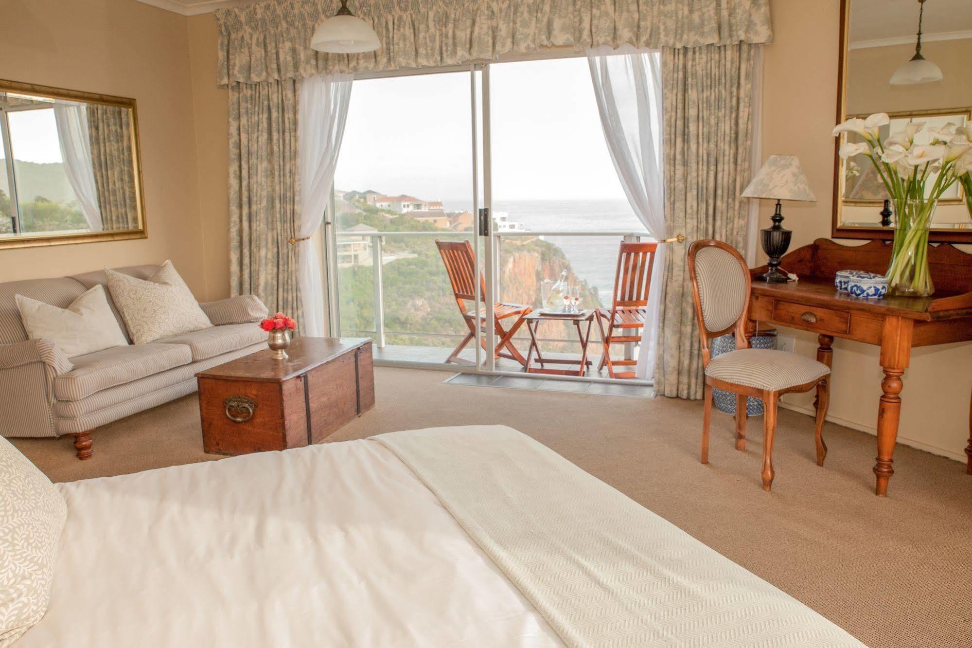 Headlands House Guest Lodge Книсна Екстериор снимка