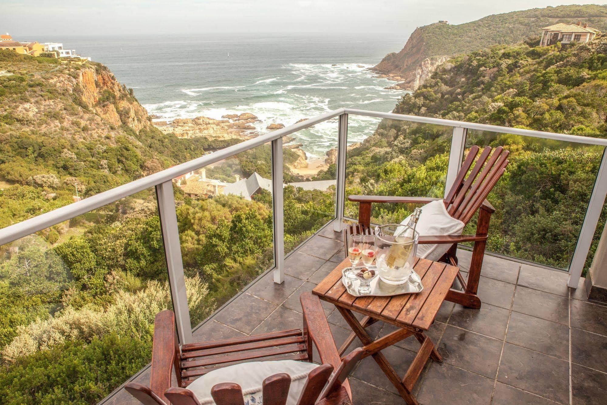 Headlands House Guest Lodge Книсна Екстериор снимка